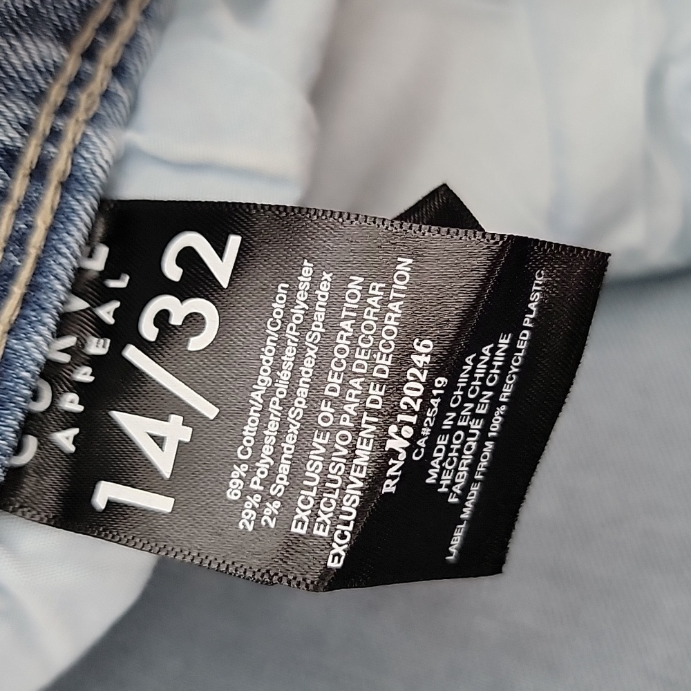 Curve Appeal High-Rise Straight Leg Jeans Contrast Stitching Embroidery Detail - Picture 6 of 11